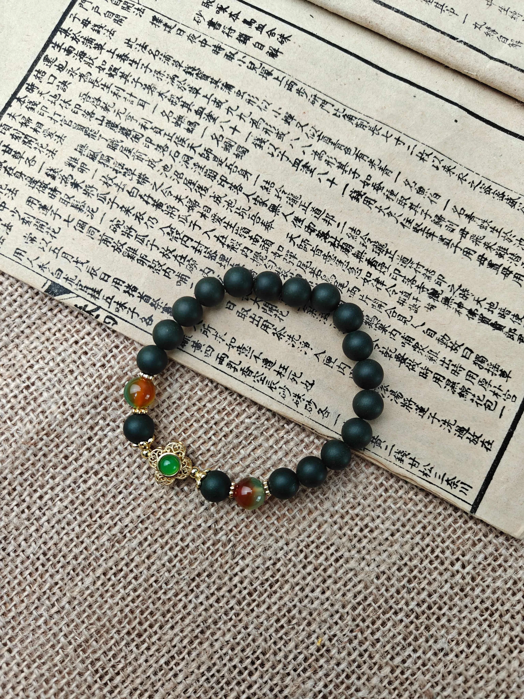 Verdant Jade — 0.8cm*18颗+配饰